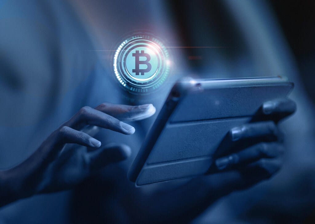 Descubra como comprar bitcoin: confira o passo a passo completo